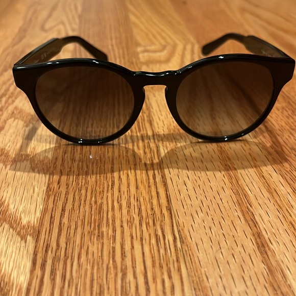 Salvatore Ferragamo Sunglasses - Picture 3 of 5